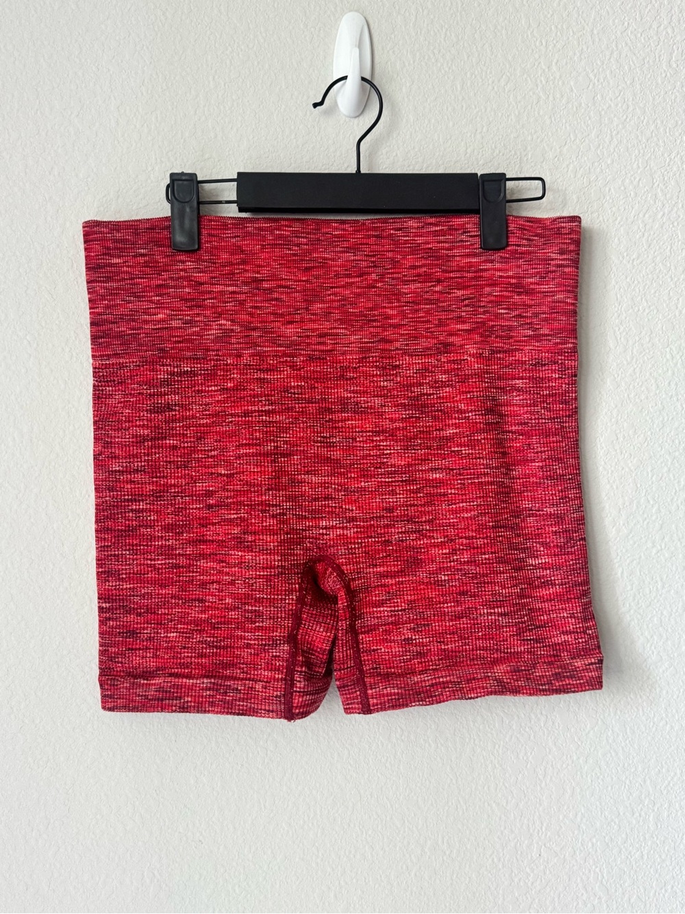 Colsie Heathered Red Seamless Bike Shorts